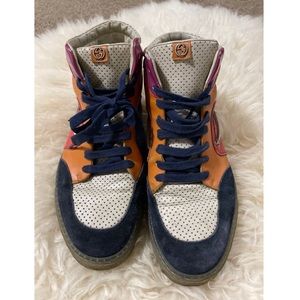 Gucci High top sneakers